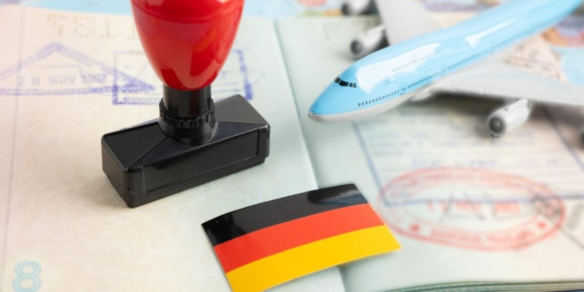 Germany and Italy Open Applications to Skilled Workers Amid Labor Shortages and Aging Populations