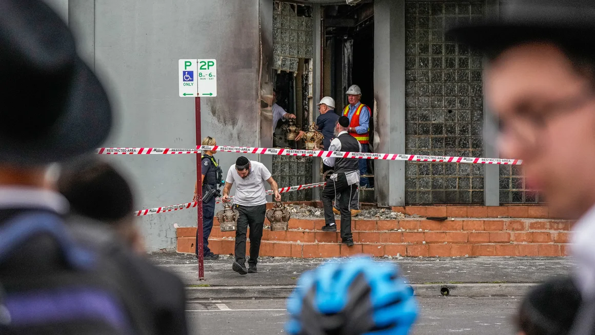 Australia Struggles with Surge in Antisemitic Attacks, Investigates Potential Overseas Connections
