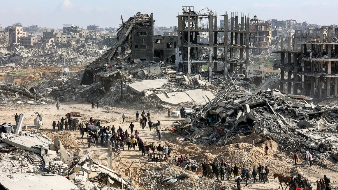 Global Tensions Escalate as Trump’s Gaza Plan Draws Controversy: The Potential Impact on the Middle East and Beyond