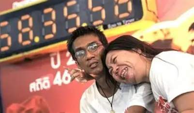 Guinness World Record-Holding Couple Who Kissed for 58 Hours Announce Separation After a Decade