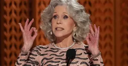 Jane Fonda Delivers Politically-Charged Speech at SAG Awards: ‘Woke Just Means You Give a Damn About Other People’