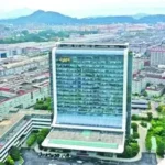 Apple Picks Alibaba to Launch AI Features in China