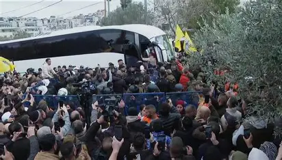 Israel Releases Palestinian Prisoners to Gaza, West Bank, and Egypt